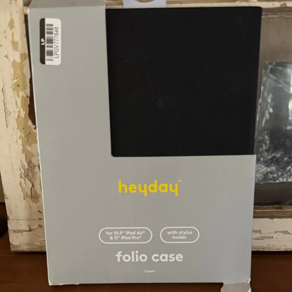 Heyday Black Tablet Folio Case